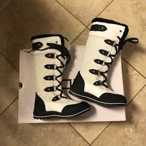 NWB Aldo size 6.5 winter boots